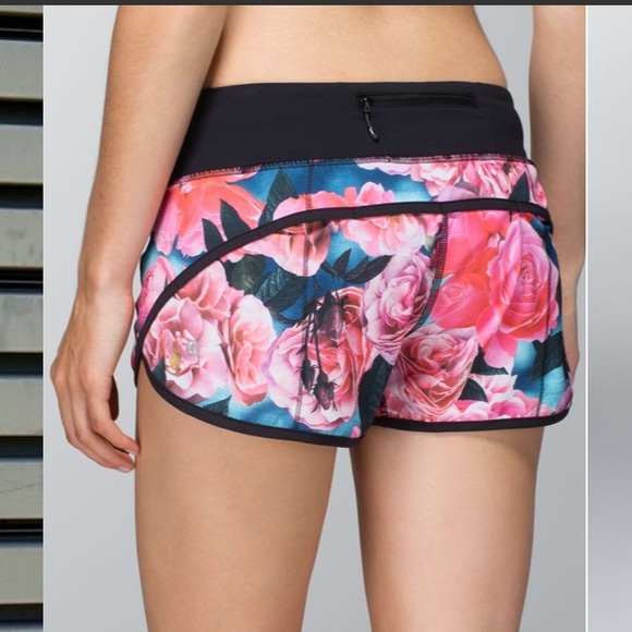 🍋Lululemon Speed Short! - Picture 6 of 8